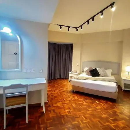Star Regency By Plush Brinchang Room photo