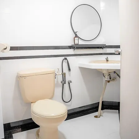 Star Regency By Plush Brinchang Room photo