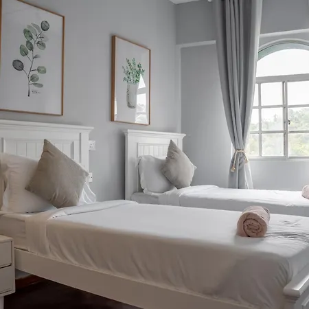 Star Regency By Plush Brinchang Room photo