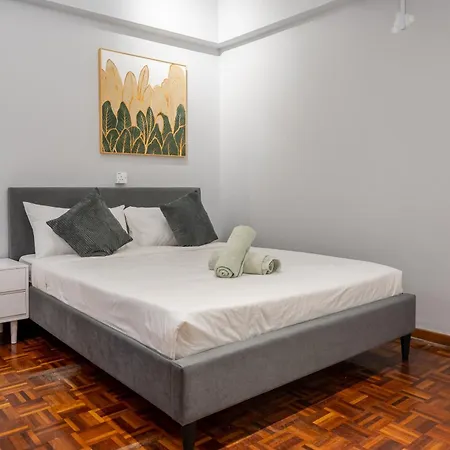 Star Regency By Plush Brinchang Room photo
